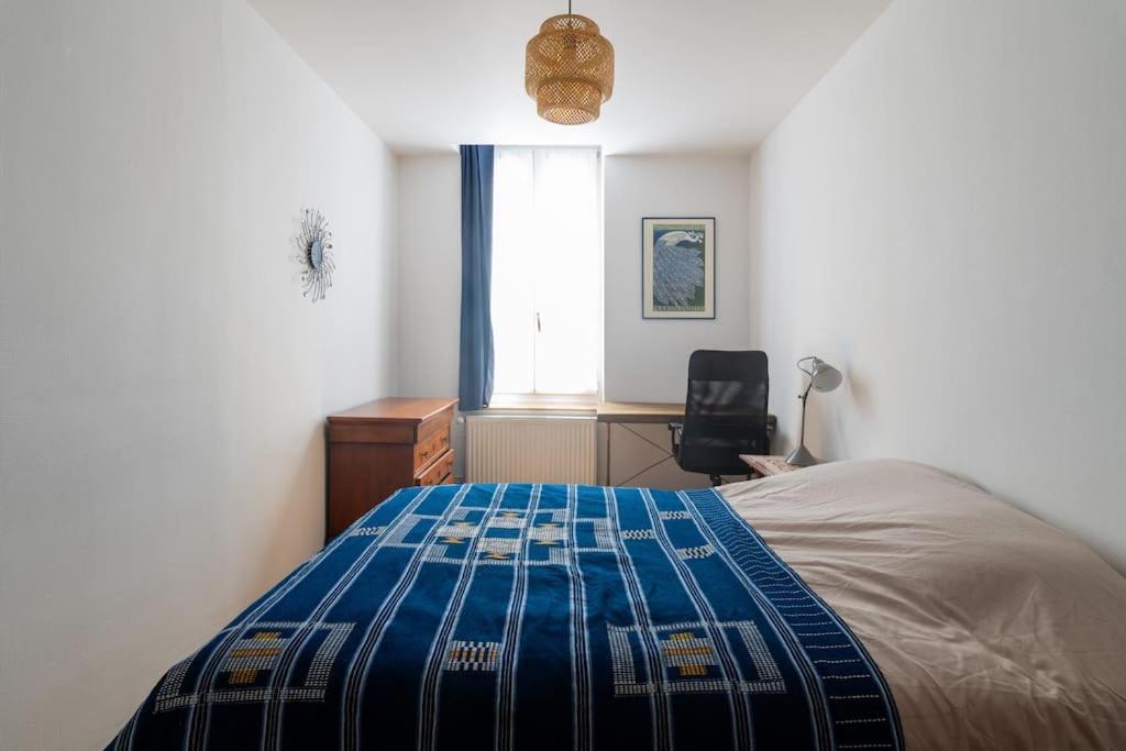 Appartement Meuse & Mono, En Hyper Centre Charleville-Mezieres Exterior photo